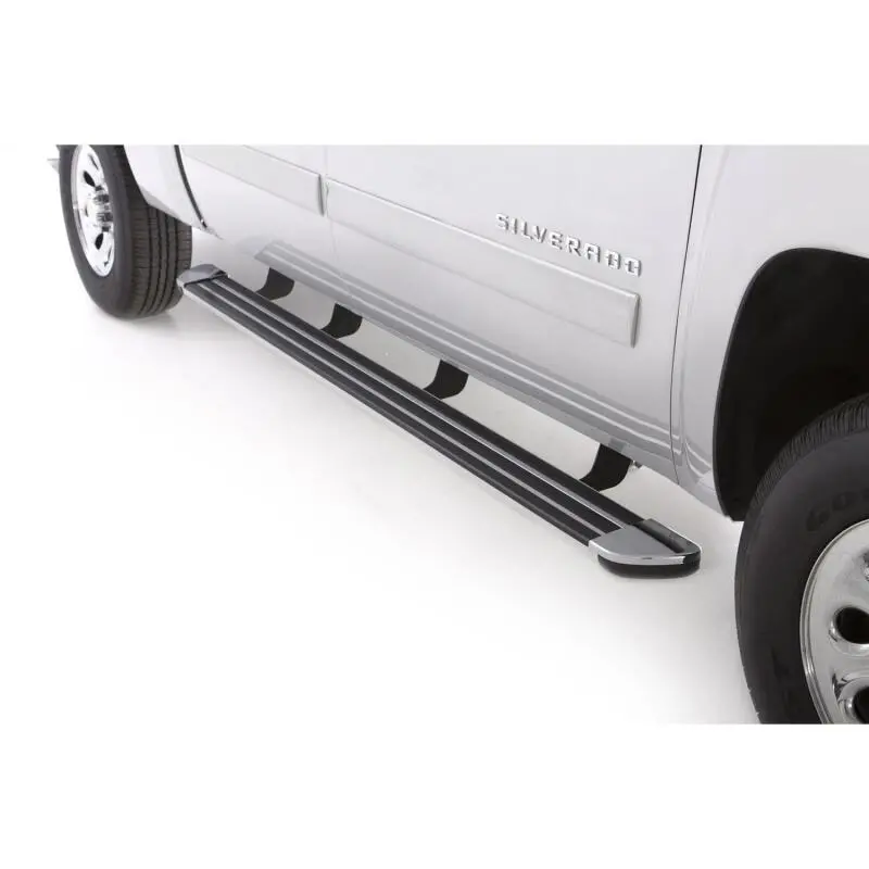 Lund Universal Crossroads 87In. Running Board - Chrome 1