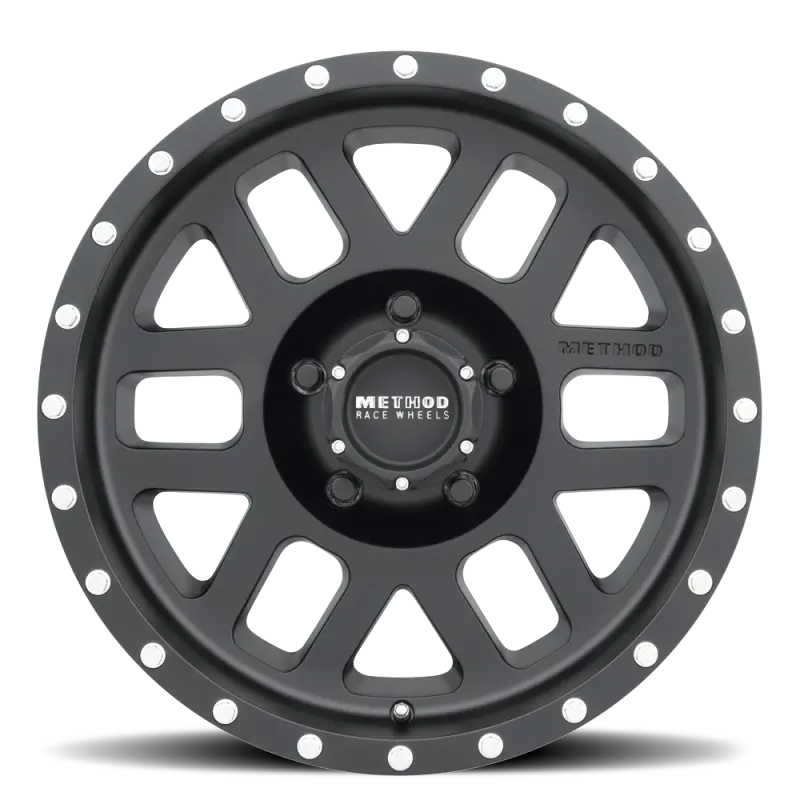 Method Mr306 Mesh 17X8.5 0Mm Offset 5X4.5 83Mm Cb Matte Black Wheel 1