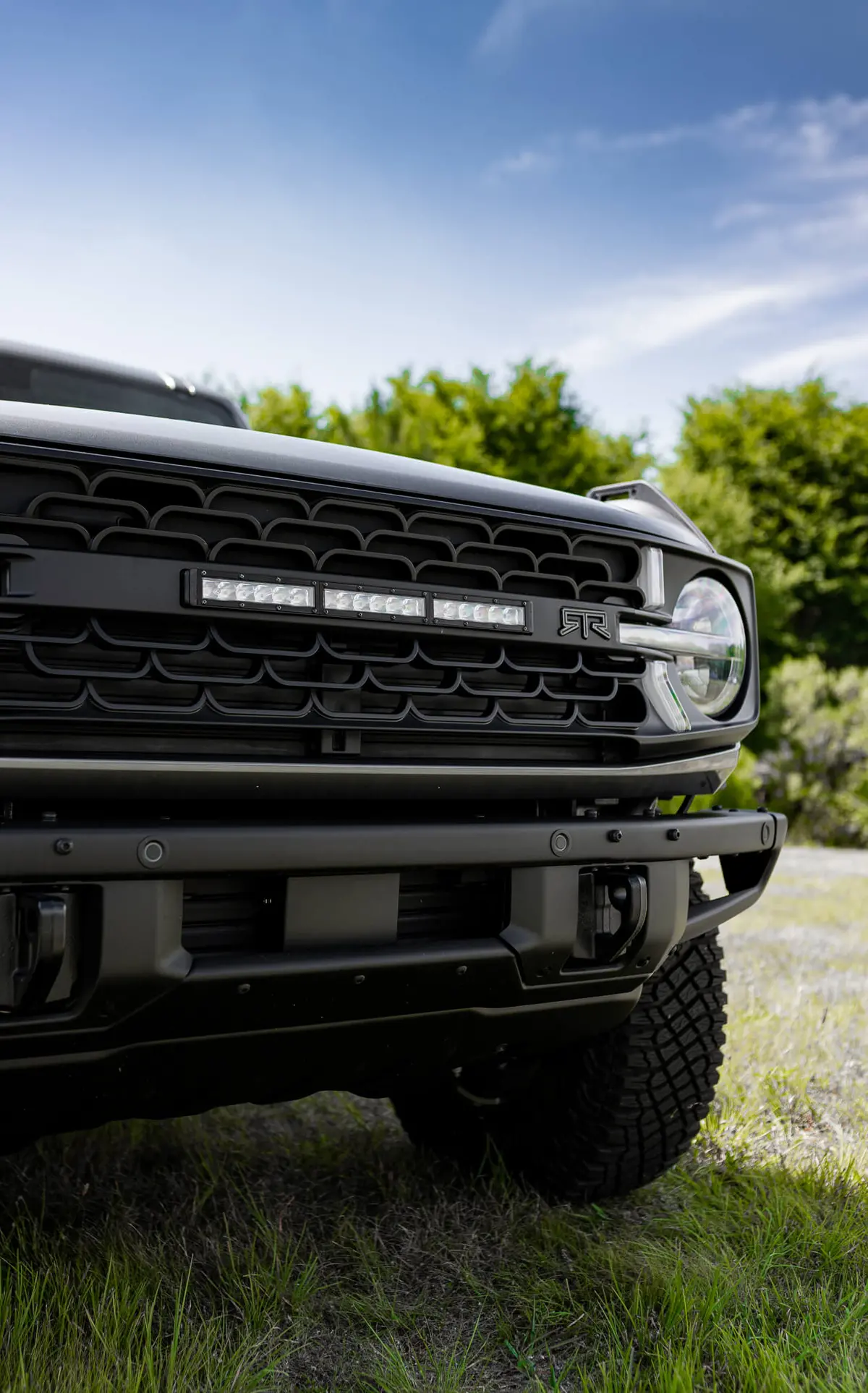 Rtr Front Grille Kit - With Light Bar 2021-2026 Ford Bronco 2