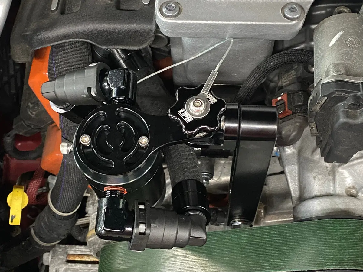 Upr 2018-2023 Trackhawk/21 Durango 6.2 Catch Can-Satin 1