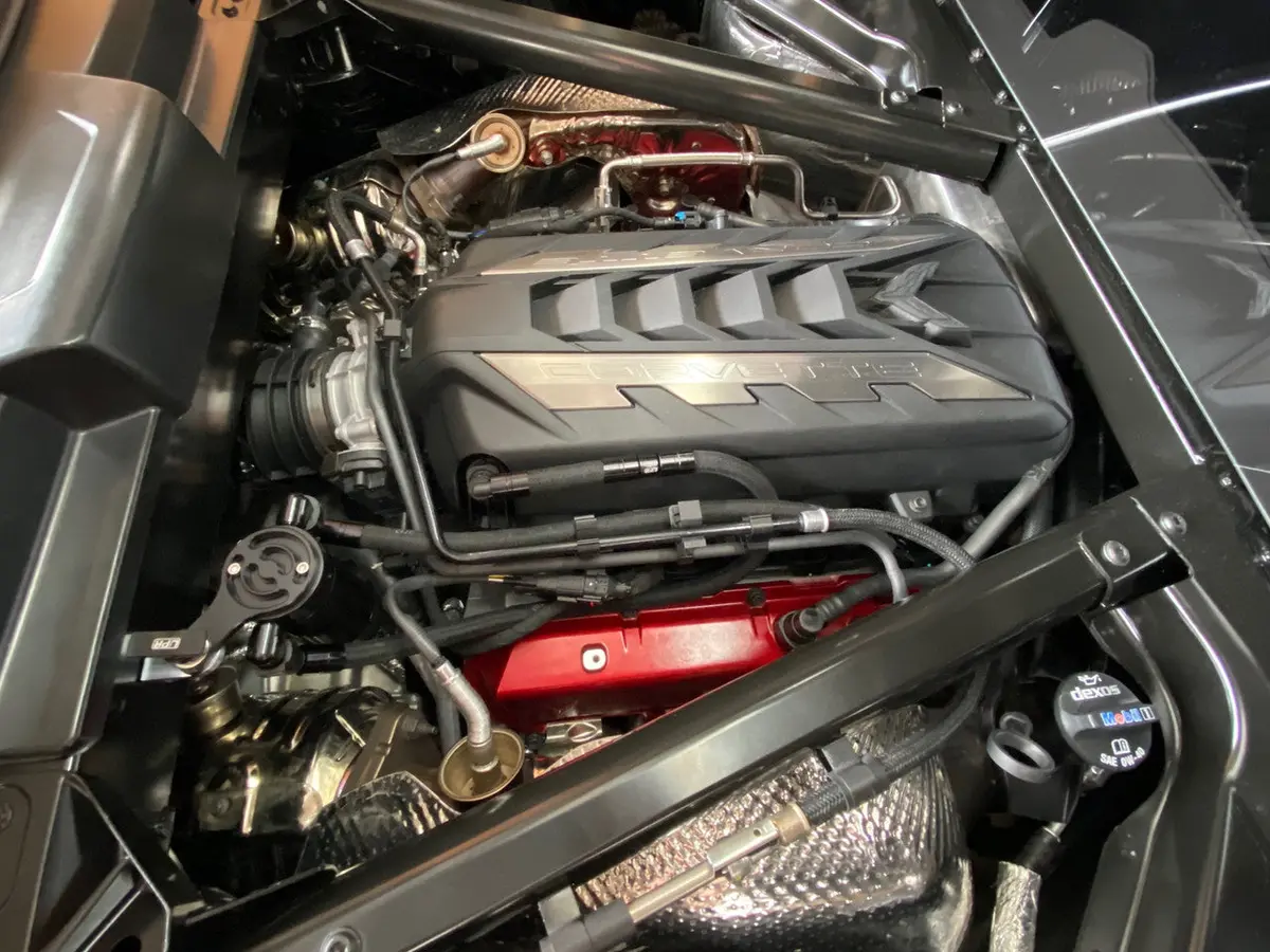 Upr 2020-2025 Chevy Corvette C8 Catch Can-Satin 1