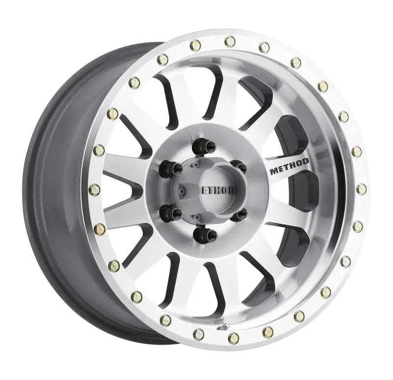 Method Mr304 Double Standard 17X8.5 0Mm Offset 6X135 94Mm Cb Machined/Clearcoat Wheel 1