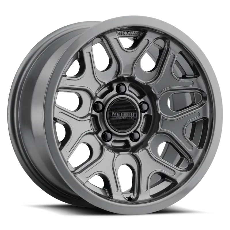 Method Mr322 / 17X8.5 / 6X5.5 Bp / 0Et / 4.72In Bs / 106.25Mm Cb - Gloss Titanium Wheel 1