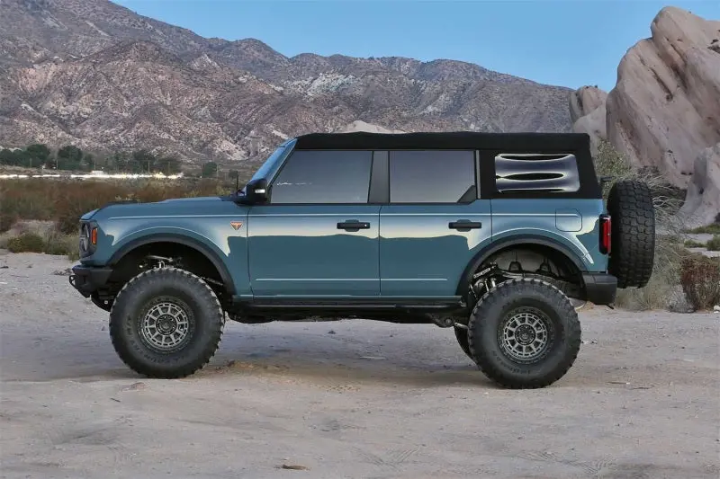 Fabtech 21-24 Ford Bronco 5In Lift System - Component Box 1 1