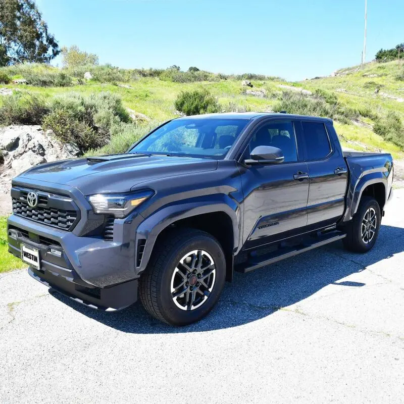 Westin R5 Nerf Step Bars For 2024+ Toyota Tacoma Double Cab 1